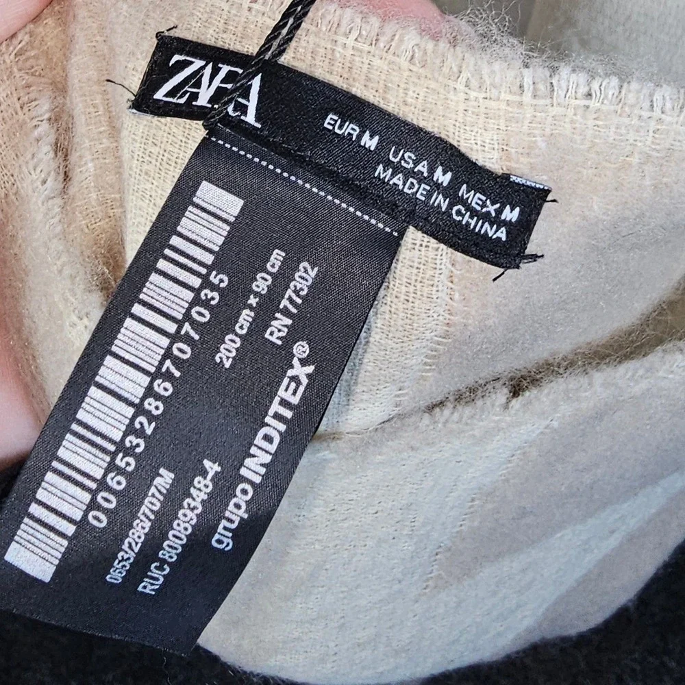 ZARA Geometric Pattern Scarf Wrap Shawl Beige Brown Neutral Oversized - Picture 4 of 7